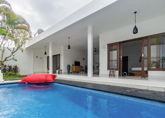 Casa Jinah 1 I Simply Modern Twin Villa Seminyak